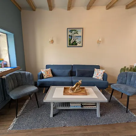 Le Chai De Bacchus Julienne